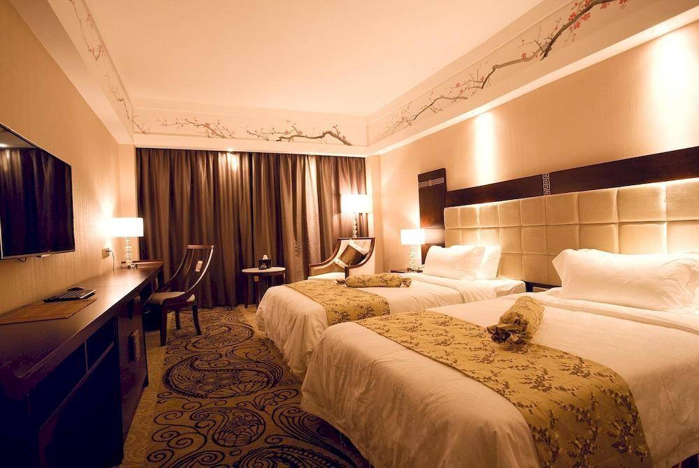 Guilin Golden Crown International Hotel Exterior foto
