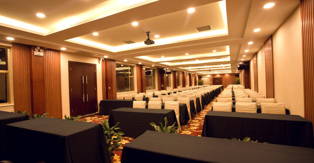 Guilin Golden Crown International Hotel Exterior foto